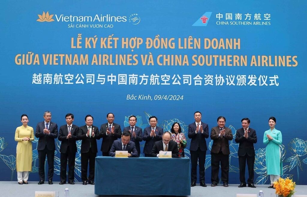 Bản in : 越航与中国伙伴签署总额近5亿美元的合作协议 | Vietnam+ (VietnamPlus)