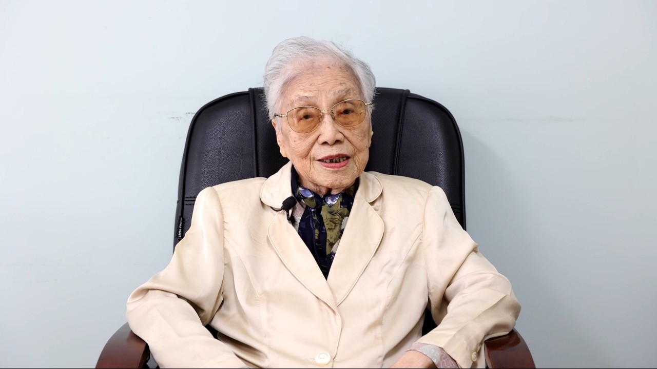 越南前副主席阮氏平向《巴黎协定》的历史见证者致感恩词