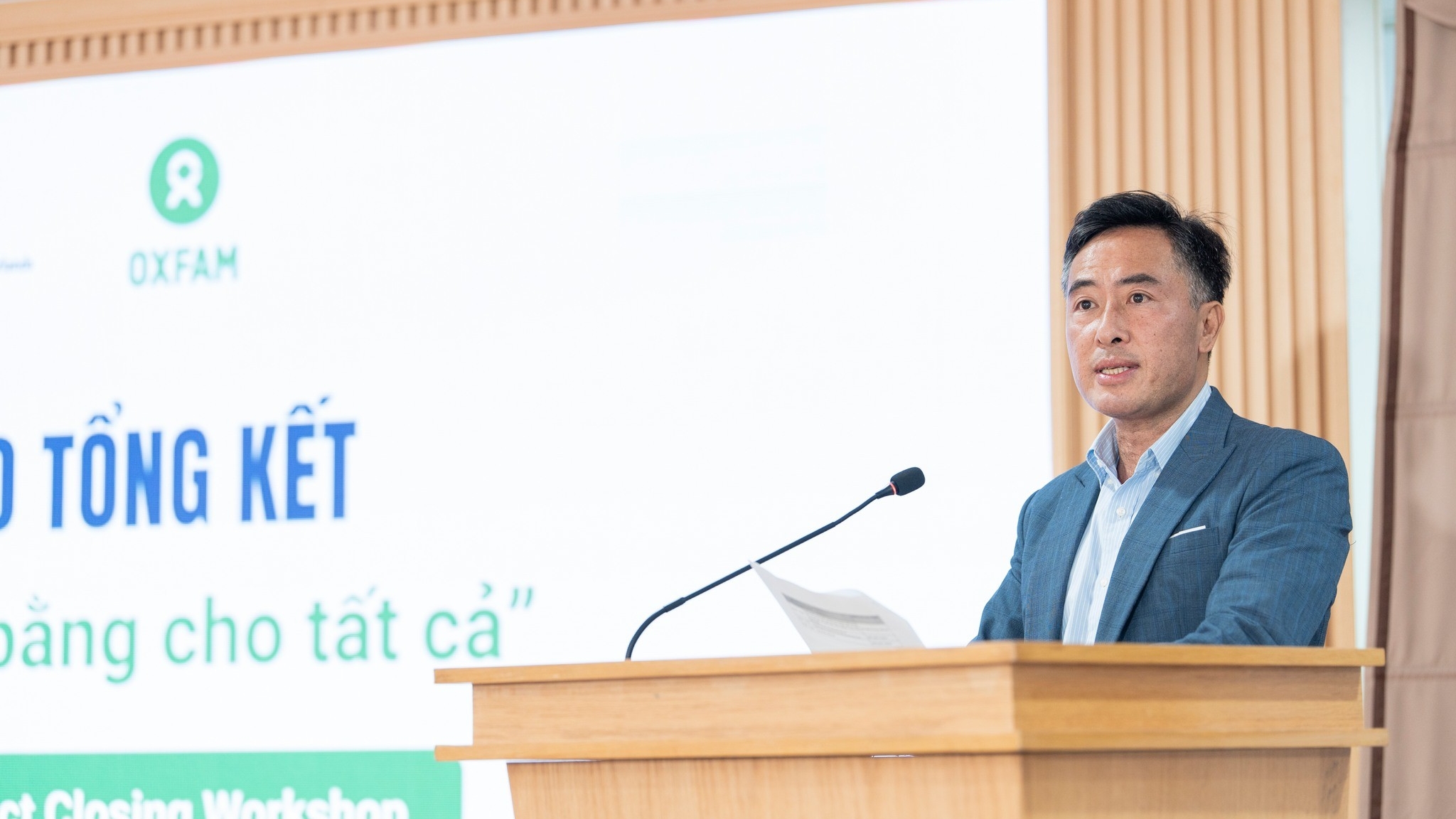 越南日益确立负责任的发展伙伴角色