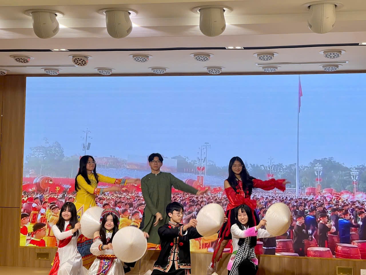 “Hành trình đỏ” - chuyến đi của ký ức, tri thức và kết nối tương lai Việt – Trung