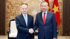 越中重申将睦邻友好置于优先地位