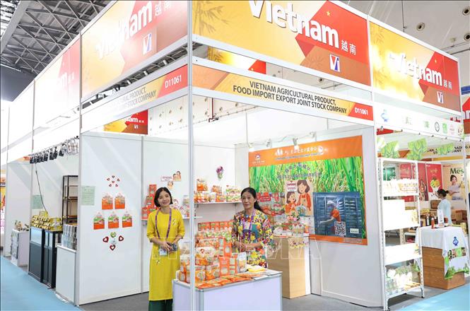 提升品牌与质量巩固越中经贸互信