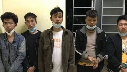 隆安省逮捕非法出入越南国境的5名中国人