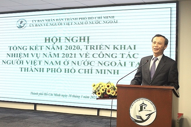 胡志明市海外越南人事务委员会为成功实现双重目标做出贡献