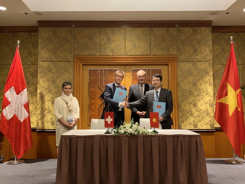 2019年越南NAFOSTED组织与瑞士SNSF合作意向书签署仪式