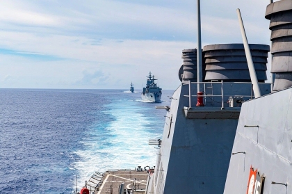 菲律宾和马来西亚强调维护东海和平的重要性