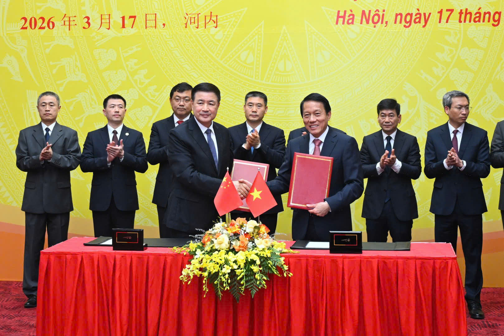 越中公安部签署多项执法安全合作文件