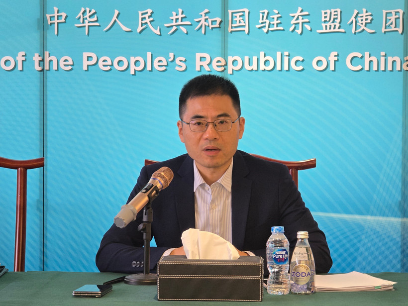 中国推动与东盟深化可再生能源合作 Ông Vương Thanh, Trưởng phái đoàn Trung Quốc tại ASEAN. (Ảnh: Thông tấn xã Việt Nam)