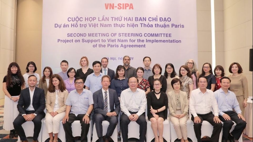 推动协助越南实施巴黎协议的项目落地实施