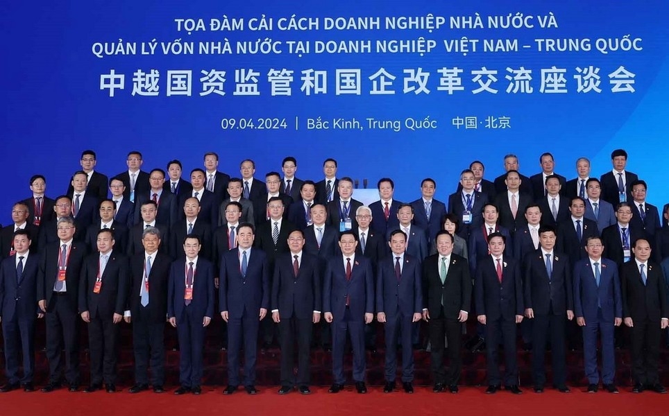 Bản in : 国会主席王廷惠出席越中国资监管和国企改革交流座谈会 | Vietnam+ (VietnamPlus)