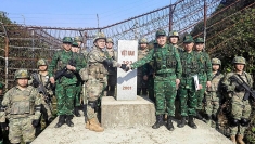 越中边防部队开展边界联合巡逻执法行动