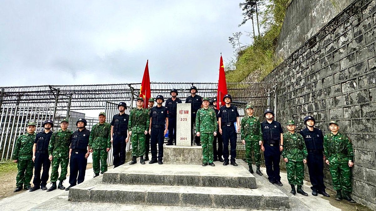 加强执法协作 维护越中边境安全稳定