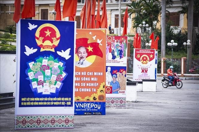 Bản in : 国会和人民议会换届选举：全国超过6900万选民参加投票 | Vietnam+ (VietnamPlus)