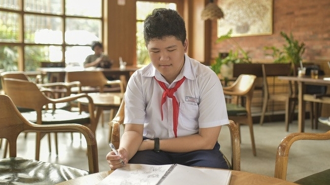 一封关于孩子缺乏爱的信荣获在越南举行的万国邮联2024年国际少年书信写作比赛