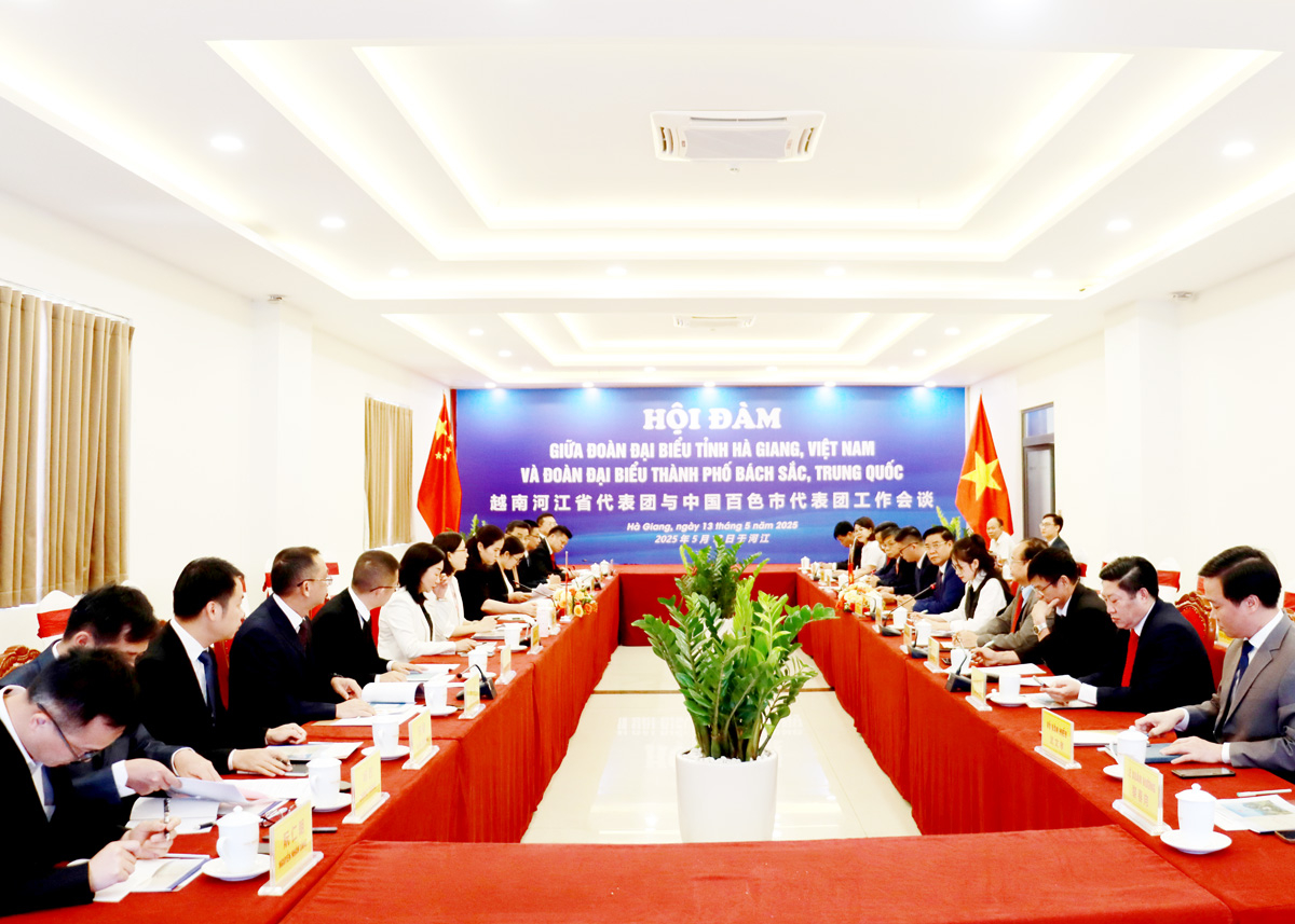 Toàn cảnh cuộc hội đàm.