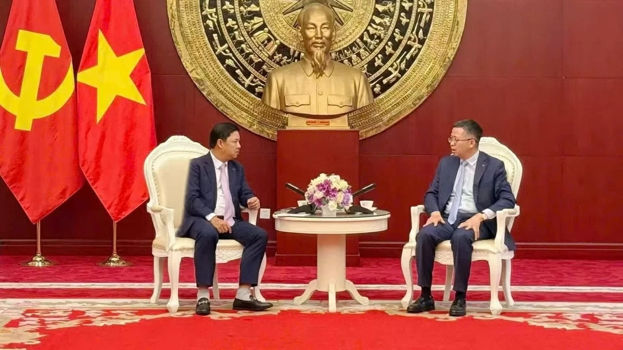 广南省与中国各地深化交流合作