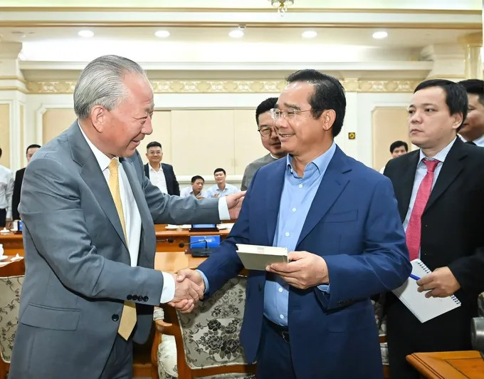 中国企业希望在胡志明市投资基础设施