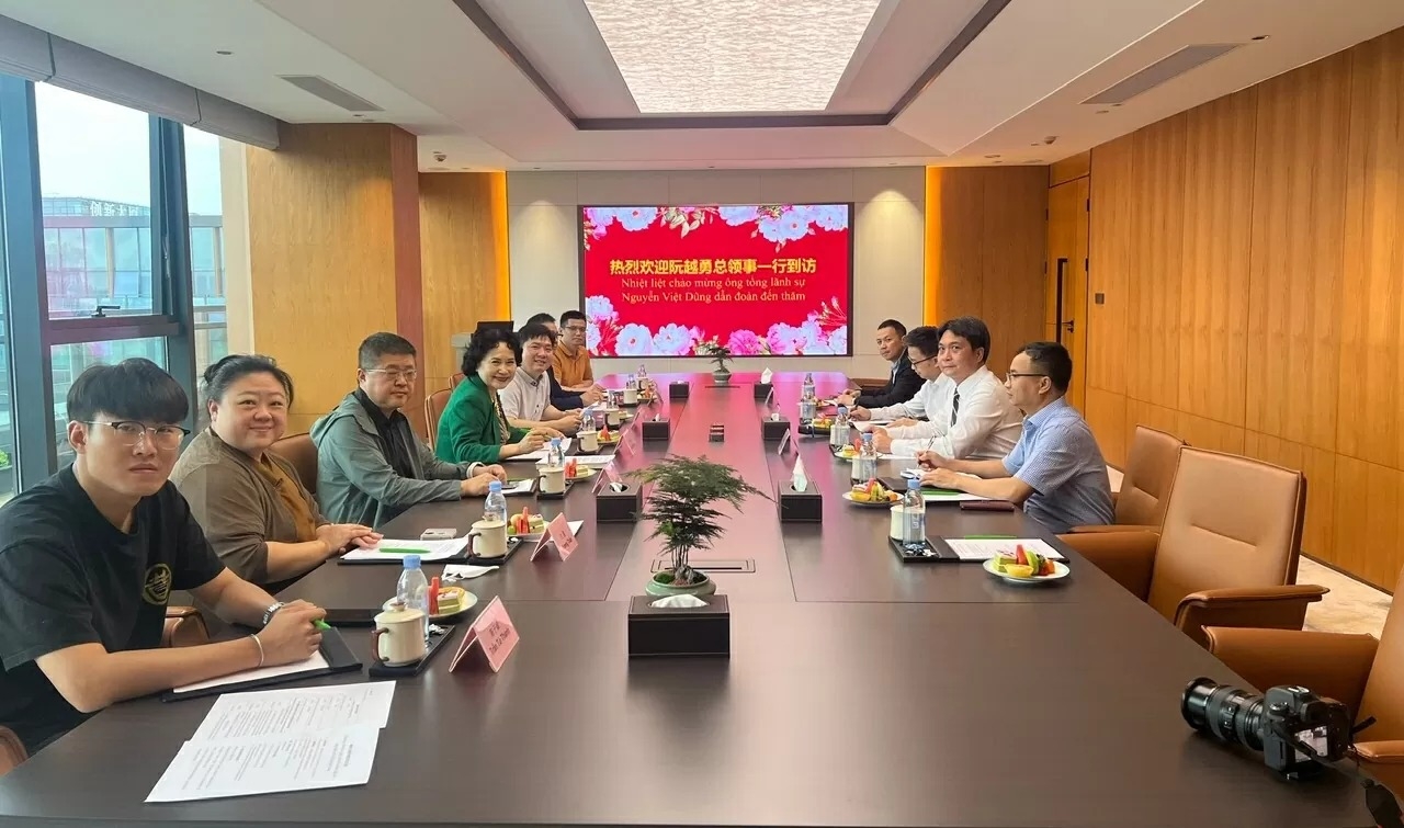 加强越南与中国深圳高校、科研机构与私营企业的合作