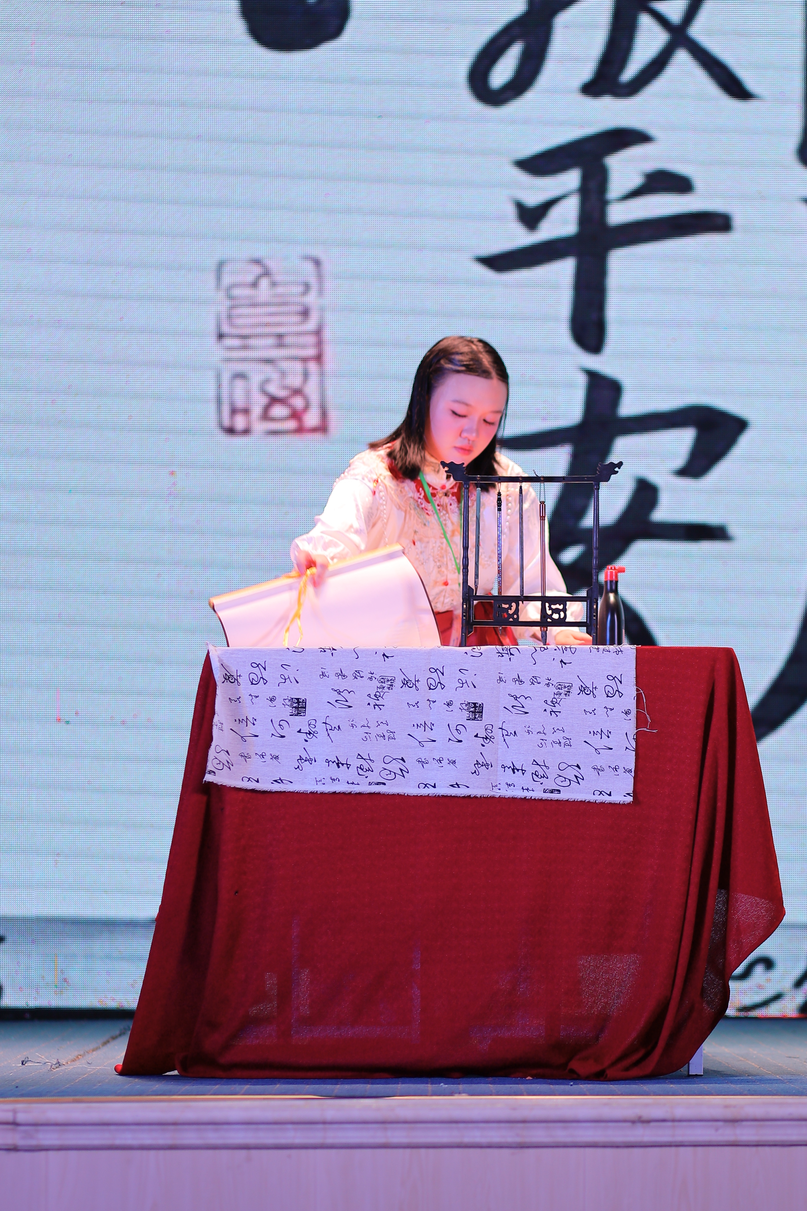从汉语桥到“友谊之桥” 从汉语桥到“友谊之桥”