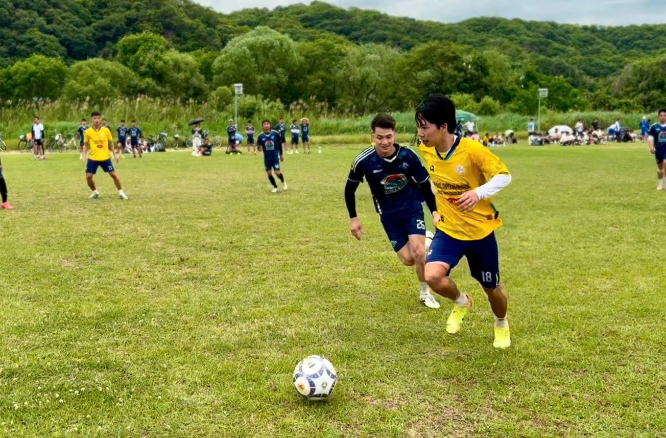 广岛越南社群群众足球赛激情上演