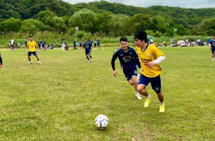 广岛越南社群群众足球赛激情上演