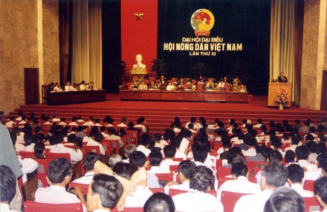越南农民协会大会的8届印记:农民阶级改革与发展的历程 Dấu ấn 8 kỳ Đại hội Hội Nông dân Việt Nam: Hành trình đổi mới và phát triển của giai cấp nông dân