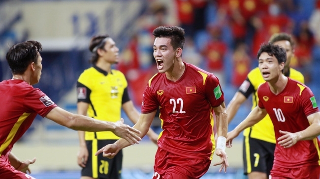 2022年世界杯亚洲区预选赛：越南队2-1击败马来西亚队 继续保持小组首位