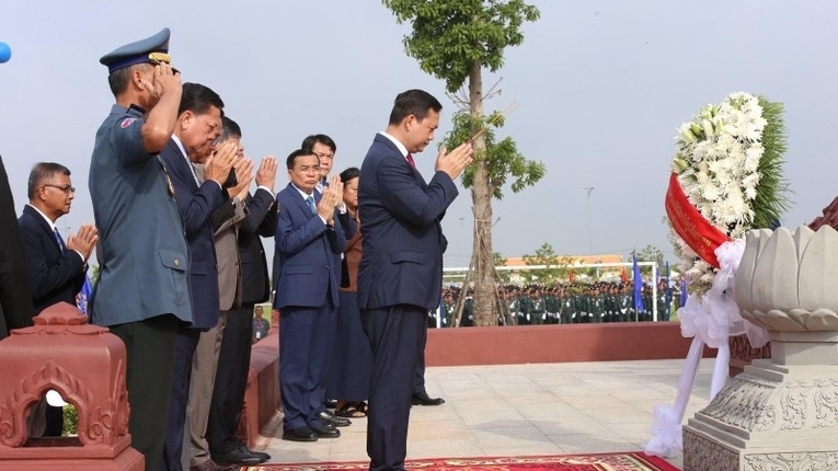 首相洪玛奈：‘柬埔寨永远铭记越南已向柬埔寨民族解放事业提供援助’