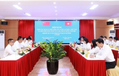 越南莱州省与中国红河州加强边境管理与发展合作