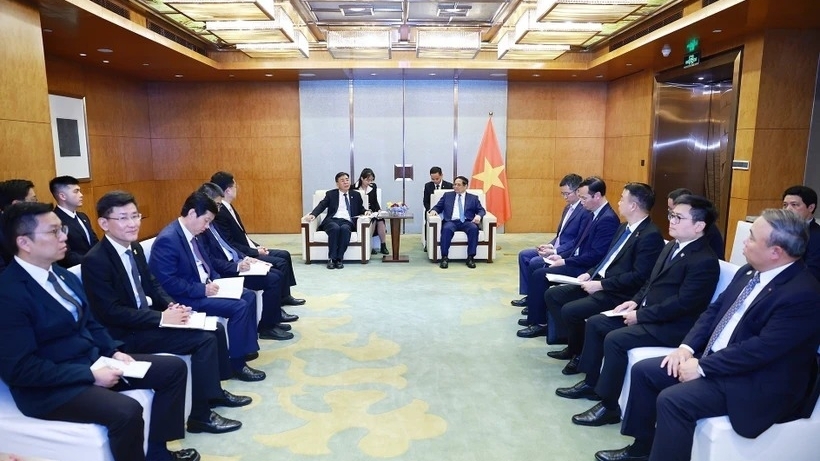 越南欢迎中国龙头企业扩大投资与长期驻扎