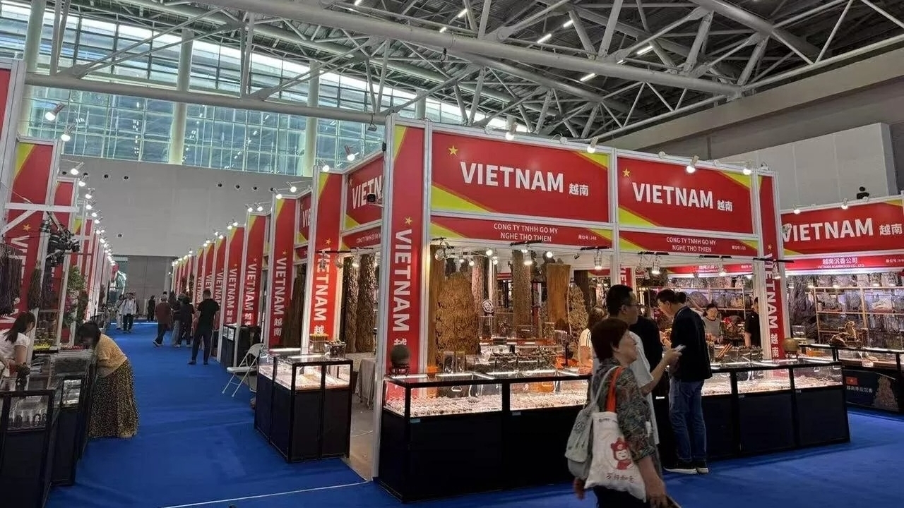 越南企业参加第二十届中国国际中小企业博览会(CISMEF-20)