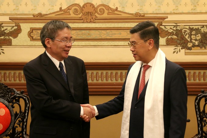 胡志明市深化与中国西藏自治区的交流合作
