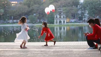 越南举行有创意的切实活动 响应2021年儿童行动月