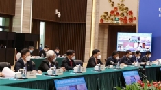 保持交流合作，确保通关畅通，为越南农产品开放中国市场