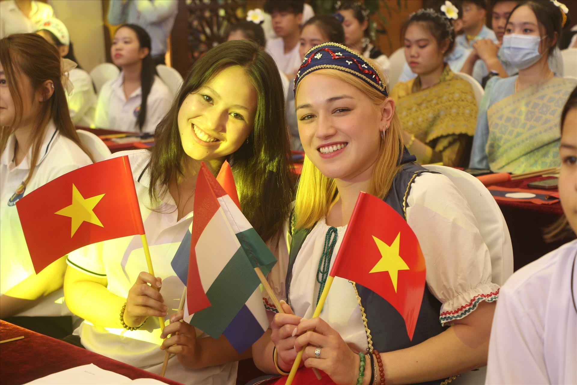 Bản in : 2022年越南夏令营开幕：凝聚国内与海外越南青年的团结力量 | Vietnam+ (VietnamPlus)