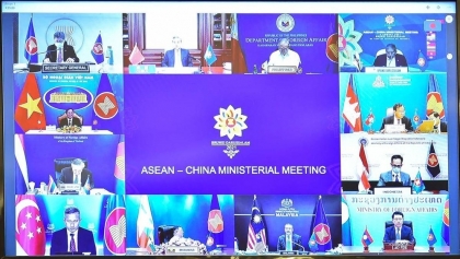 中国愿意提升与东盟的关系