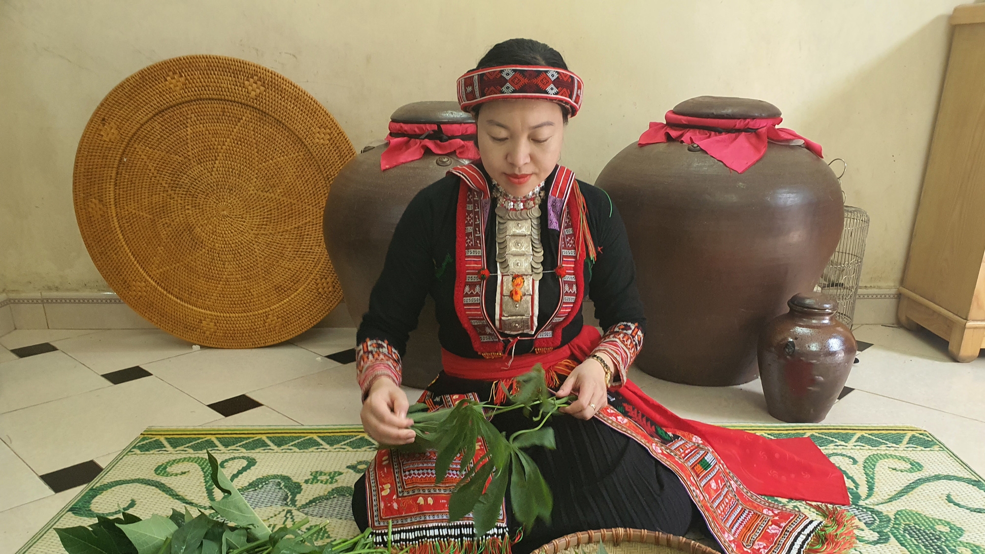 腌木薯叶——红瑶族的美味之一