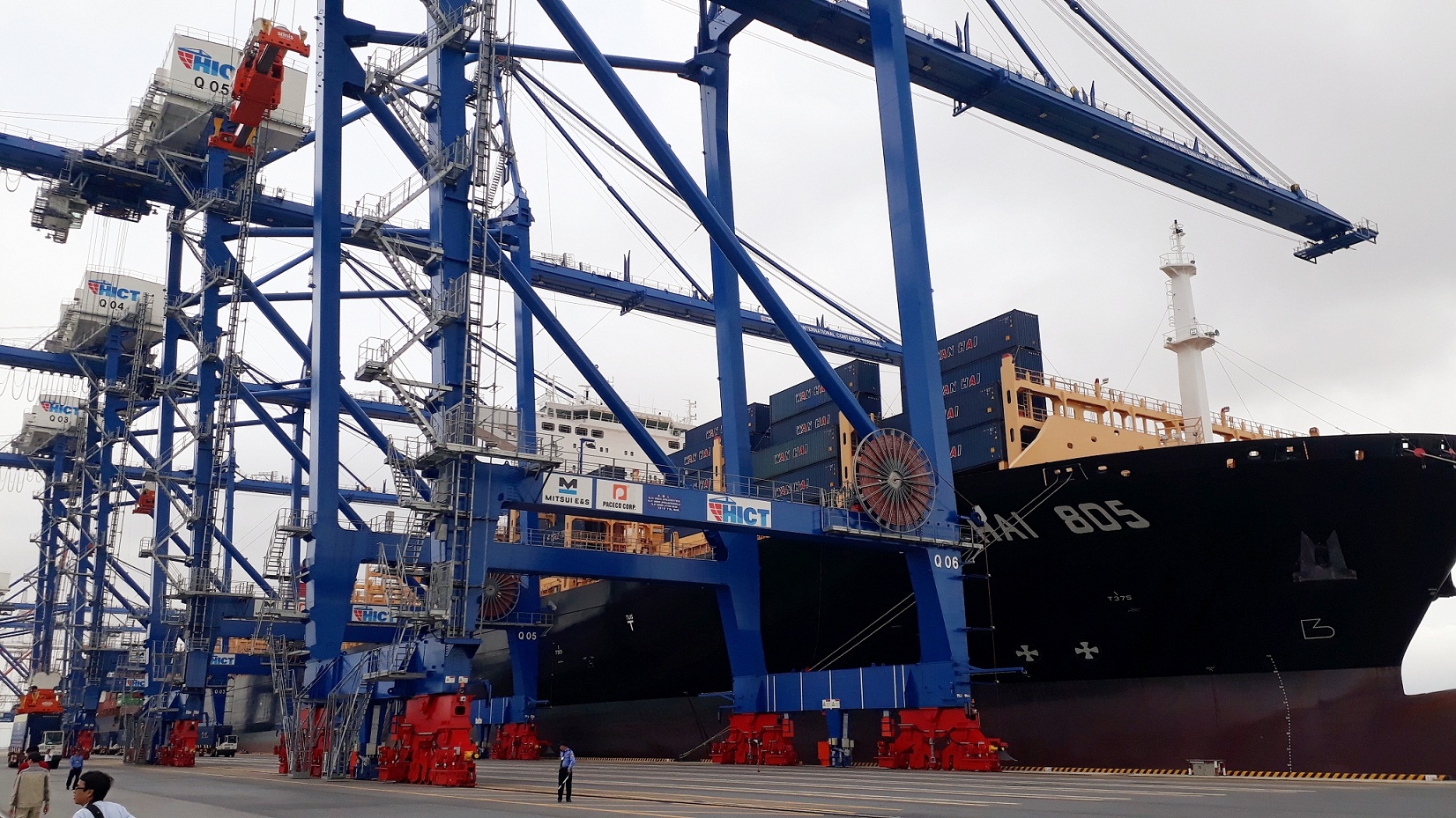 Bản in : 海防新港国际集装箱港即将迎来14.5万吨级集装箱船 | Vietnam+ (VietnamPlus)