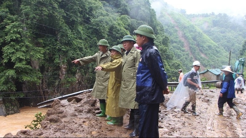 为安沛省受灾影响民众提供援助
