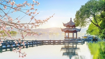 游览浙江风景，欣赏浙江诗画
