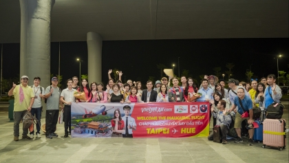 顺化市富牌机场新航站楼迎接首批中国台湾游客