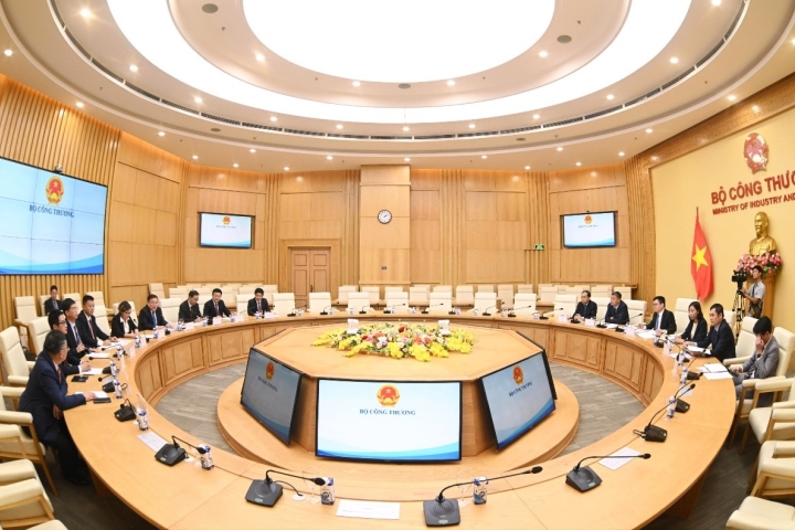 建立越南工贸部与中国安徽省在工业领域加强合作机制