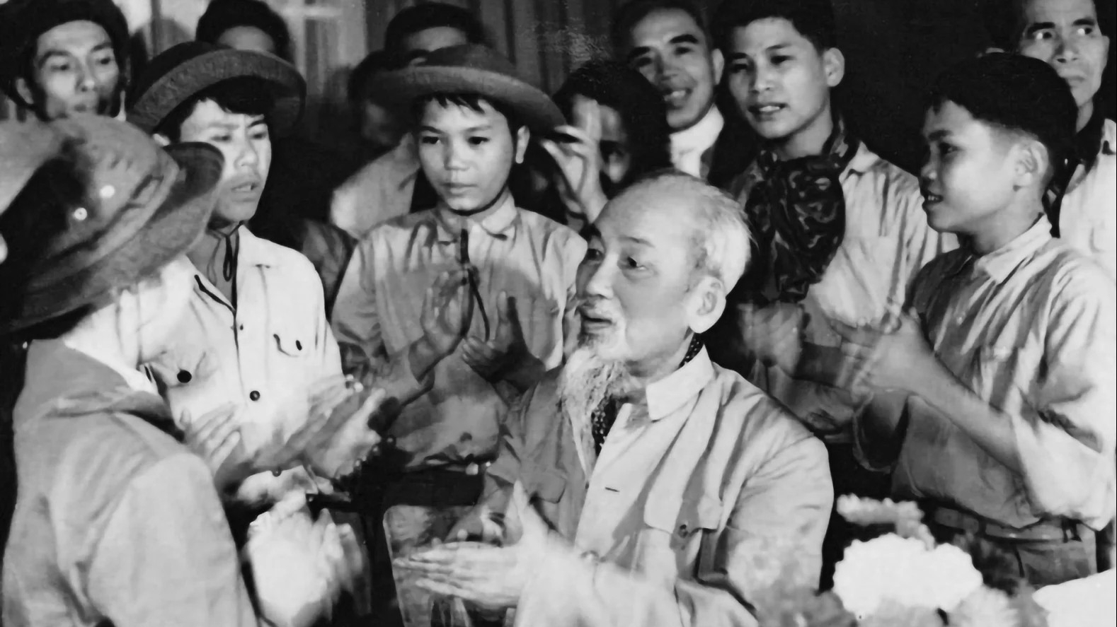 英雄民族的光辉历史征程