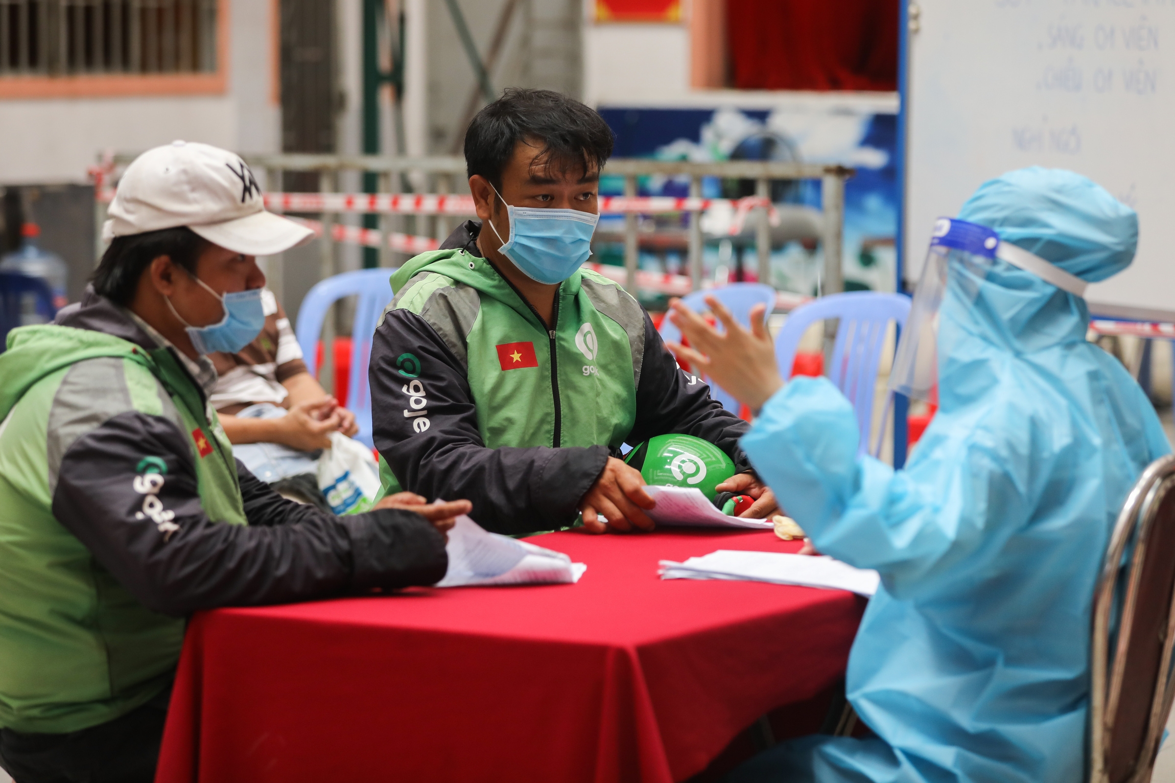 胡志明市为配送员提供免费新冠病毒检测