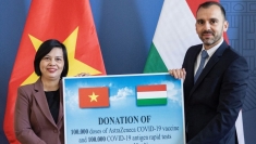匈牙利为越南捐助疫苗和医疗物资
