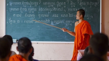越南寺庙开设免费高棉语班
