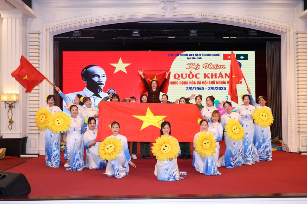 旅华越南人分享民族自豪感