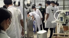 及时营救中国籍船上9名疑似食物中毒船员