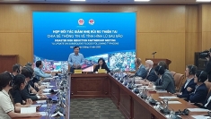 越南与合作伙伴共商灾后重建与援助方案