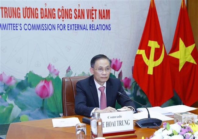 Bản in : 越中两党举行视频会议 通知越共十三届中全会和中共十九届六中全会的结果 | Vietnam+ (VietnamPlus)